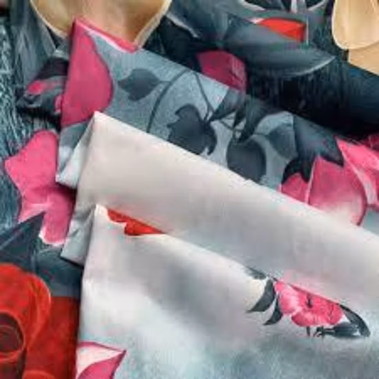 Marché de gros Tissu polyester et tissu imprimé