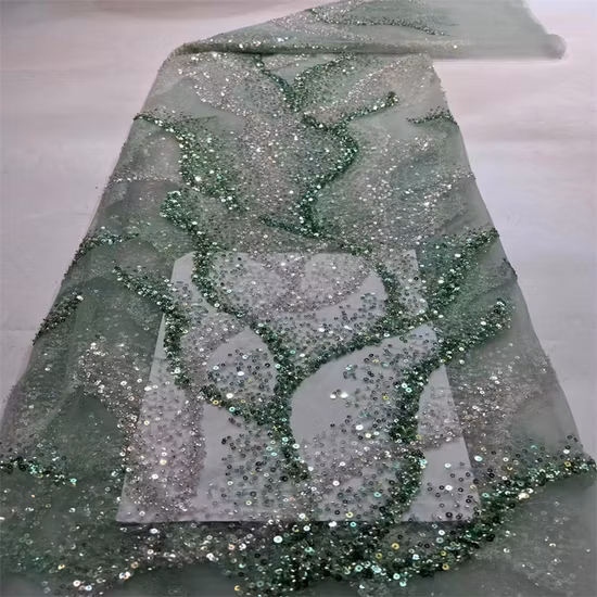 Tissus de dentelle de broderie conçus en usine à la mode avec des paillettes pour les robes de soirée